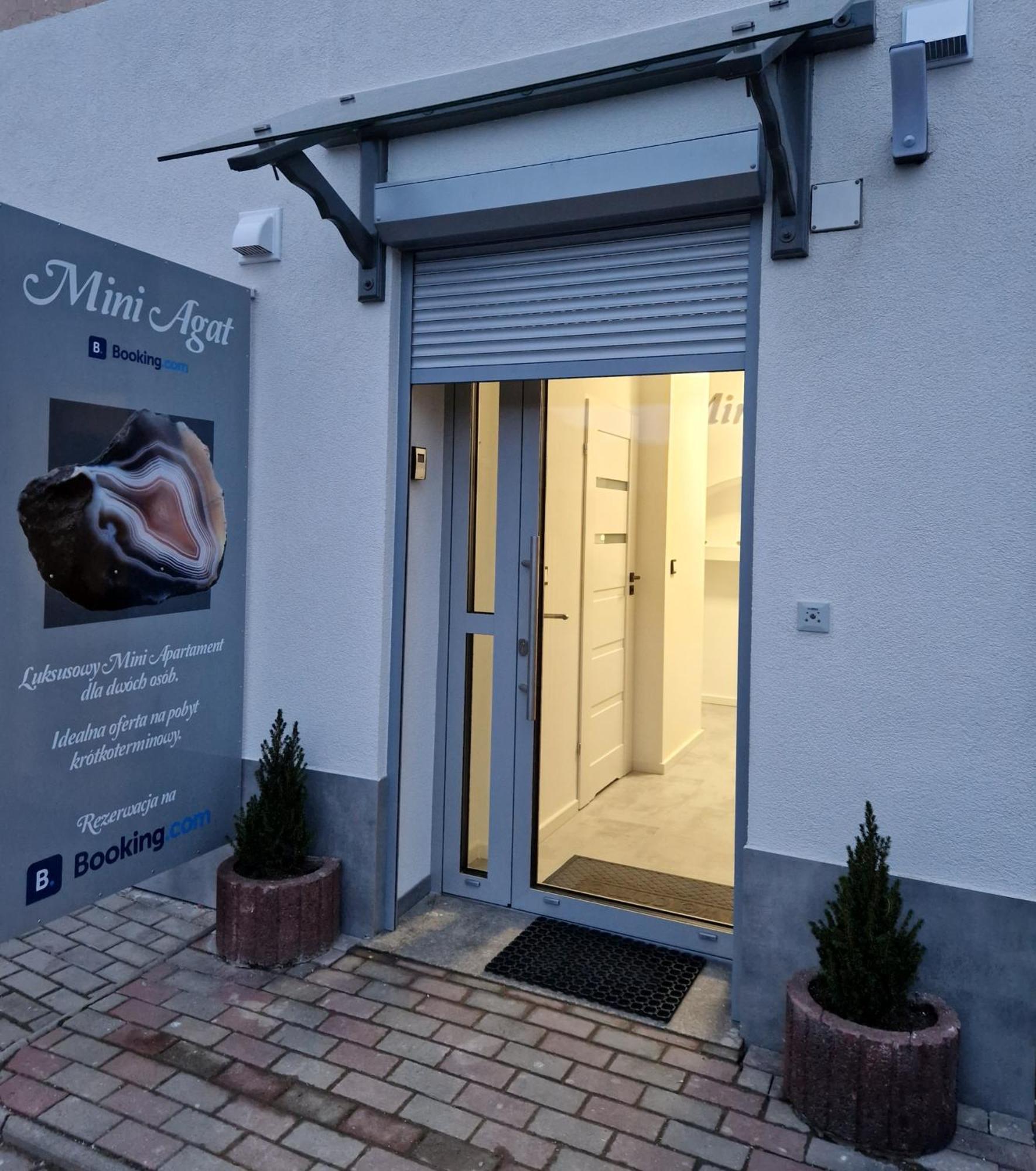 Apartament Mini Agat Lwowek Slaski Zewnętrze zdjęcie
